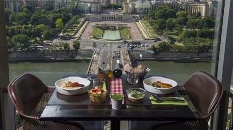 58 Tour Eiffel, restaurant at the Eiffel Tower | Eiffel tower ...