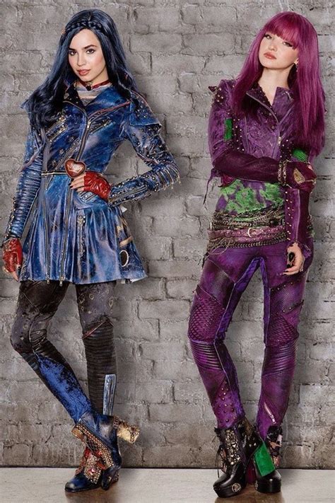 Mal and Evie from descendants | Descendants costumes, Evie descendants ...