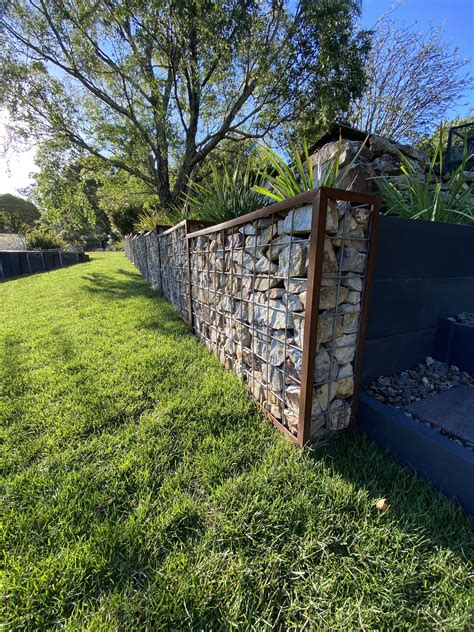 Gabion retaining wall | Garden design, Landscaping retaining walls ...