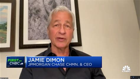 JPMorgan's Jamie Dimon predicts strong growth in 2022