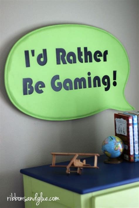 DIY I'd Rather Be Gaming Sign made with heat transfer vinyl, Silhouette Cameo and an IKEA sign ...