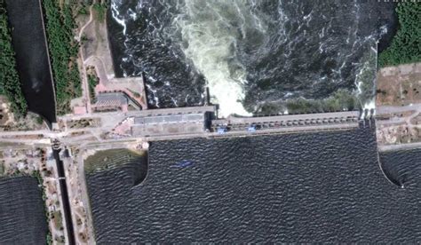 Ukraine dam collapse: Thousands at risk as both Moscow, Kyiv blame each ...