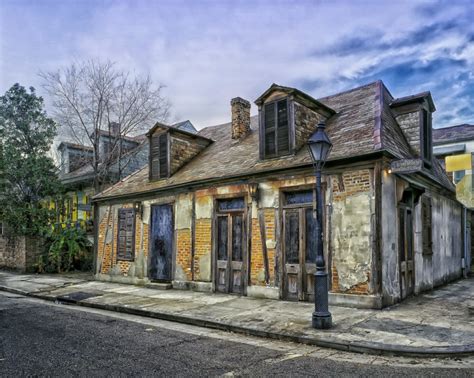 Top 5 Classic New Orleans Style Homes | New Orleans Kayak Swamp Tours