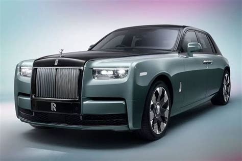 Seharga Satu Mobil, Segini Pajak Mobil Mewah Rolls Royce Phantom Tiap ...