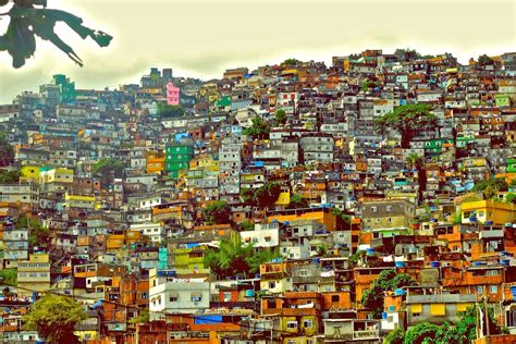 5-five-5: Favela (Brazil)