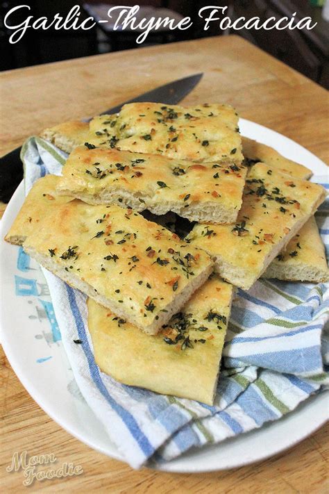 Garlic Focaccia Bread - Easy Italian Focaccia Recipe