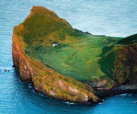 Elliðaey Island Lodge: A Stay at the World’s Loneliest House – Unusual Places