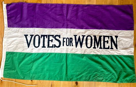 Suffragettes Flag