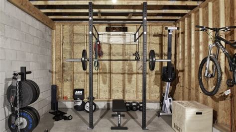 Rogue W-4 - 4' Wall Mount Rig - Weight Training - Custom Set-Up | Rogue Fitness