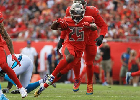 OFFICIAL RELEASE: Tampa Bay Buccaneers Announce Roster Moves | 95.3 WDAE