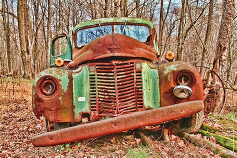 Rust never sleeps Rustic Photography, Car Photography, Old Vintage Cars, Old Cars, Vintage Ideas ...