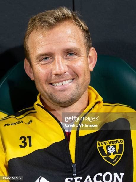 3,430 Lee Cattermole Football Stock Photos, High-Res Pictures, and Images - Getty Images