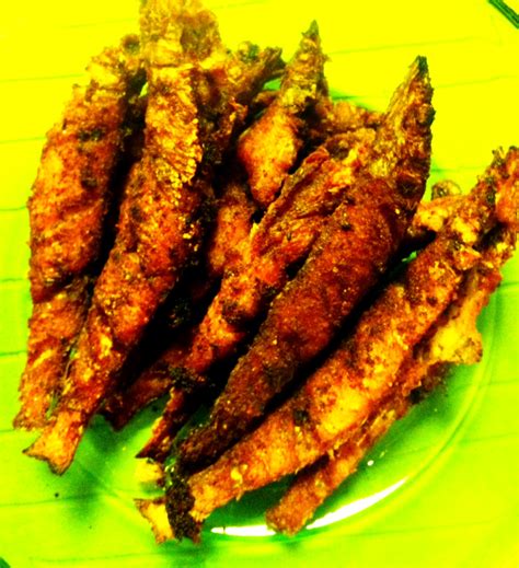 Spicy Fish Fry Recipe - Kerala style Meen Porichathu Meen Fry