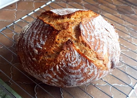 This rollercoaster of emotions of a loaf that ended up looking like the ...