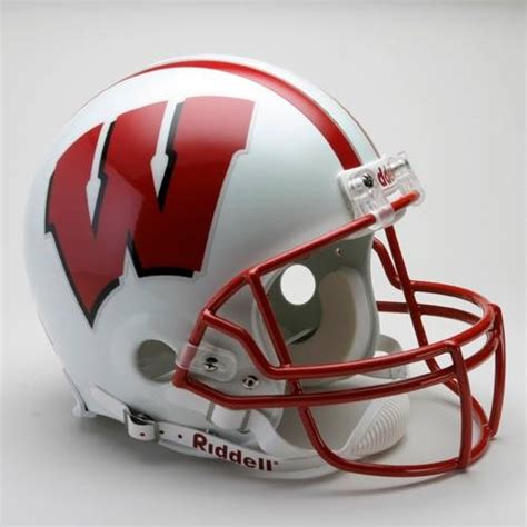 University of Wisconsin Badgers helmet | Wisconsin badgers football ...