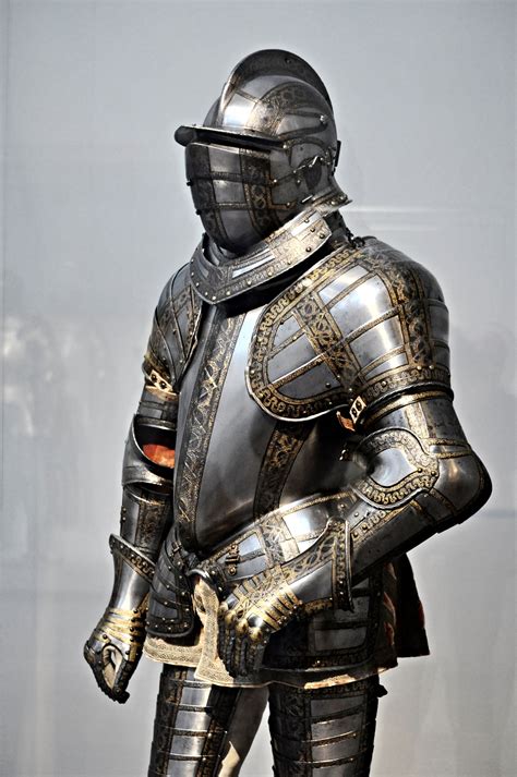 Pin on Unff Armor | Medieval armor, Knight in shining armor, Fantasy armor