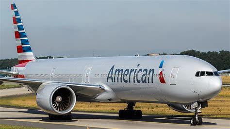 American Airlines Fleet Boeing 777-300ER Details and Pictures