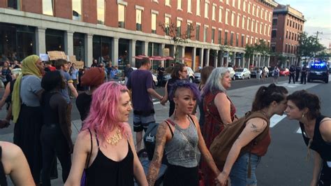 Black Lives Matter protesters block major street in Portland | KATU