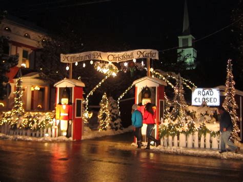 Seeing Anew: Christkindl Market in Mifflinburg, Pennsylvania