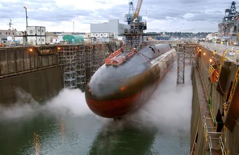 Class leader USS Ohio (SSBN-726) undergoing conversion to an SSGN. : r/submarines