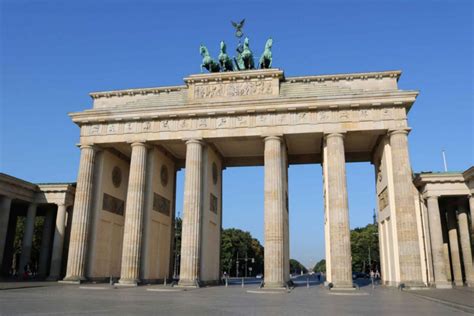 Brandenburg Gate - modlar.com