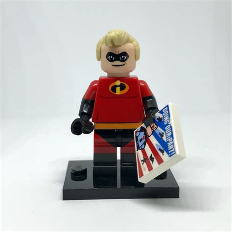 (dis013) Mr. Incredible Lego Minifigure | The incredibles, Lego minifigures, Novelty lamp