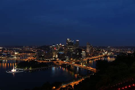 Pittsburgh, PA cityscape at night, from Mount Washington [OC ...