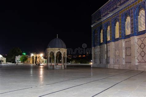 Courtyard of Masjid Al-Aqsa at Night Time. the Dome of the Rock Stock ...