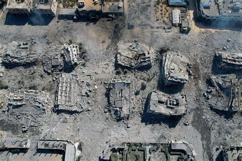 Madinat A-Zahraa area of Gaza before and after October 19 bombing of ...