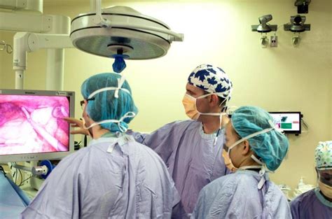 An operating room 'black box' the future of surgical procedure - The ...