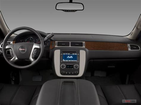 2007 GMC Yukon Interior | U.S. News & World Report