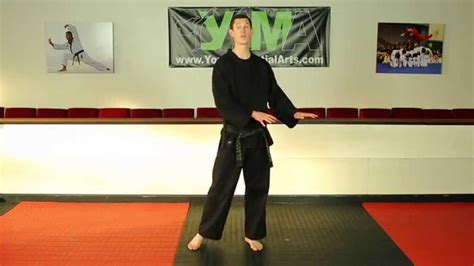 Taekwondo sparring footwork drill - YAMA Instructional Video - YouTube