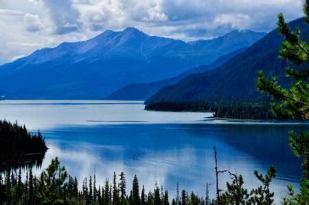 The Great American RoadTrip Forum - Muncho Lake Provincial Park - Muncho Lake British Columbia