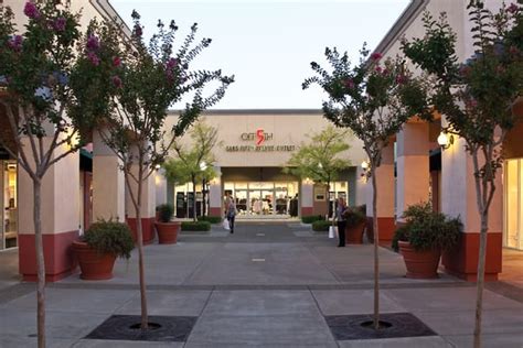 FOLSOM PREMIUM OUTLETS - Updated December 2024 - 226 Photos & 234 Reviews - 13000 Folsom Blvd ...