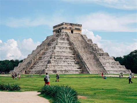 Uncovering the Mysteries of Mexico's Pyramids and Aztec History in ...