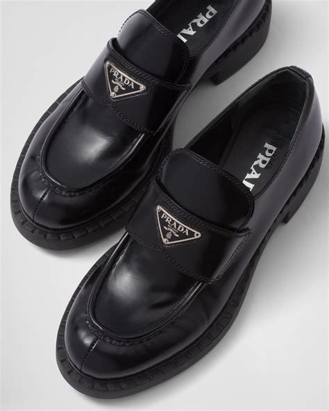 Mocassins Chocolate en cuir brossé Noir | Prada | Mocassin, Mocassins cuir, Mocassin noir