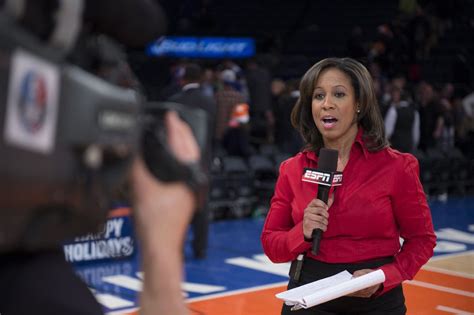 ESPN's Lisa Salters grew up with the Eagles and Sixers. On Christmas, she'll cover both