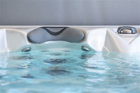 Choosing a Walk-in Tub for Your Home | Sunny Remodeling