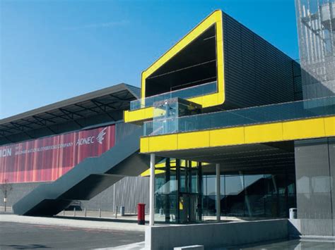 Excel Exhibition Centre (Phase II ) - Grimshaw Architects | Arketipo