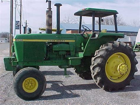 John Deere 4630 salvage tractor at Bootheel Tractor Parts