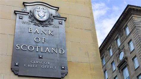 Lloyds boss says Scottish bank branches 'here for decades' - BBC News