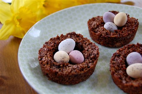 Healthy Easter Macaroon Nests with Mini Eggs! - Nics Nutrition