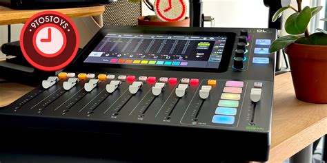 Hands-on with the new Mackie DLZ Creator Adaptive Digital Mixer