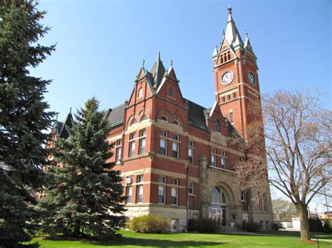 Delaware County Courthouse (Manchester, Iowa) | Iowa Backroads