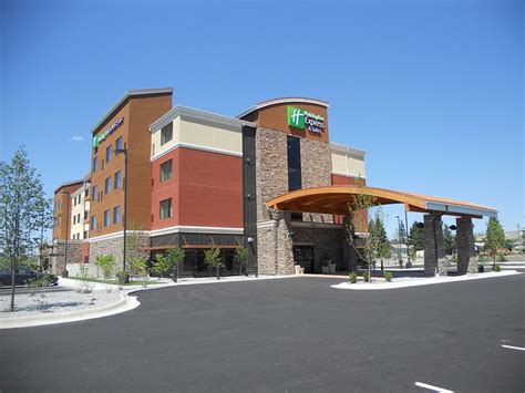 HOLIDAY INN EXPRESS AND SUITES BUTTE - Updated 2024 Reviews, Photos ...