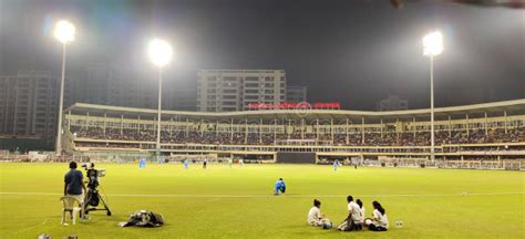 Crowd in Cricket Stadium editorial image. Image of field - 7124510