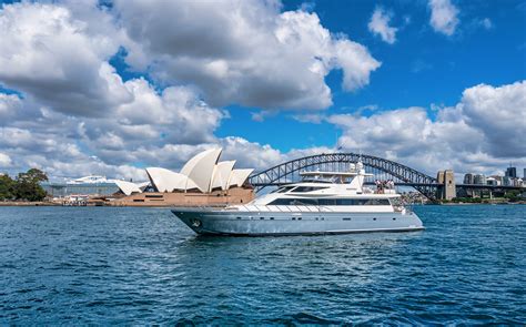 Sydney Harbour Lunch Cruise | Gourmet Dining on Water