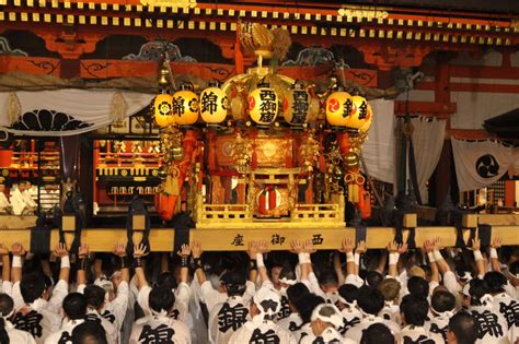 Gion Festival｜Yasaka Shrine