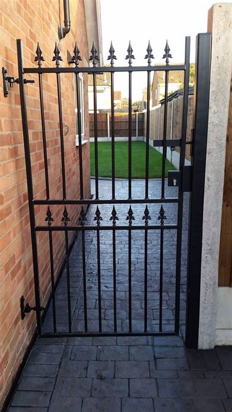 Metal Side Gate Enhances Security to Milton Keynes Property - Case Study