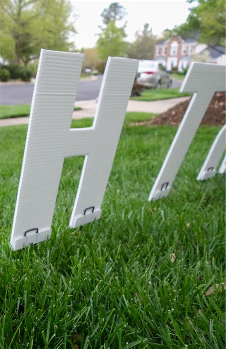 DIY Birthday Yard Signs